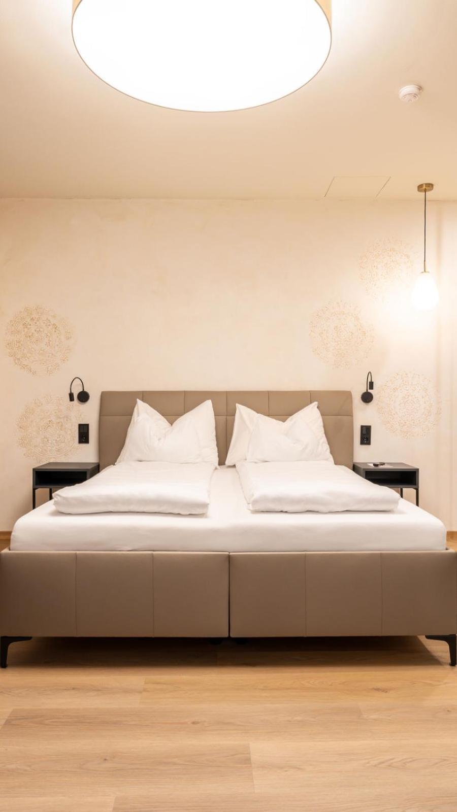 Lavilo Main Square Aparthotel Graz